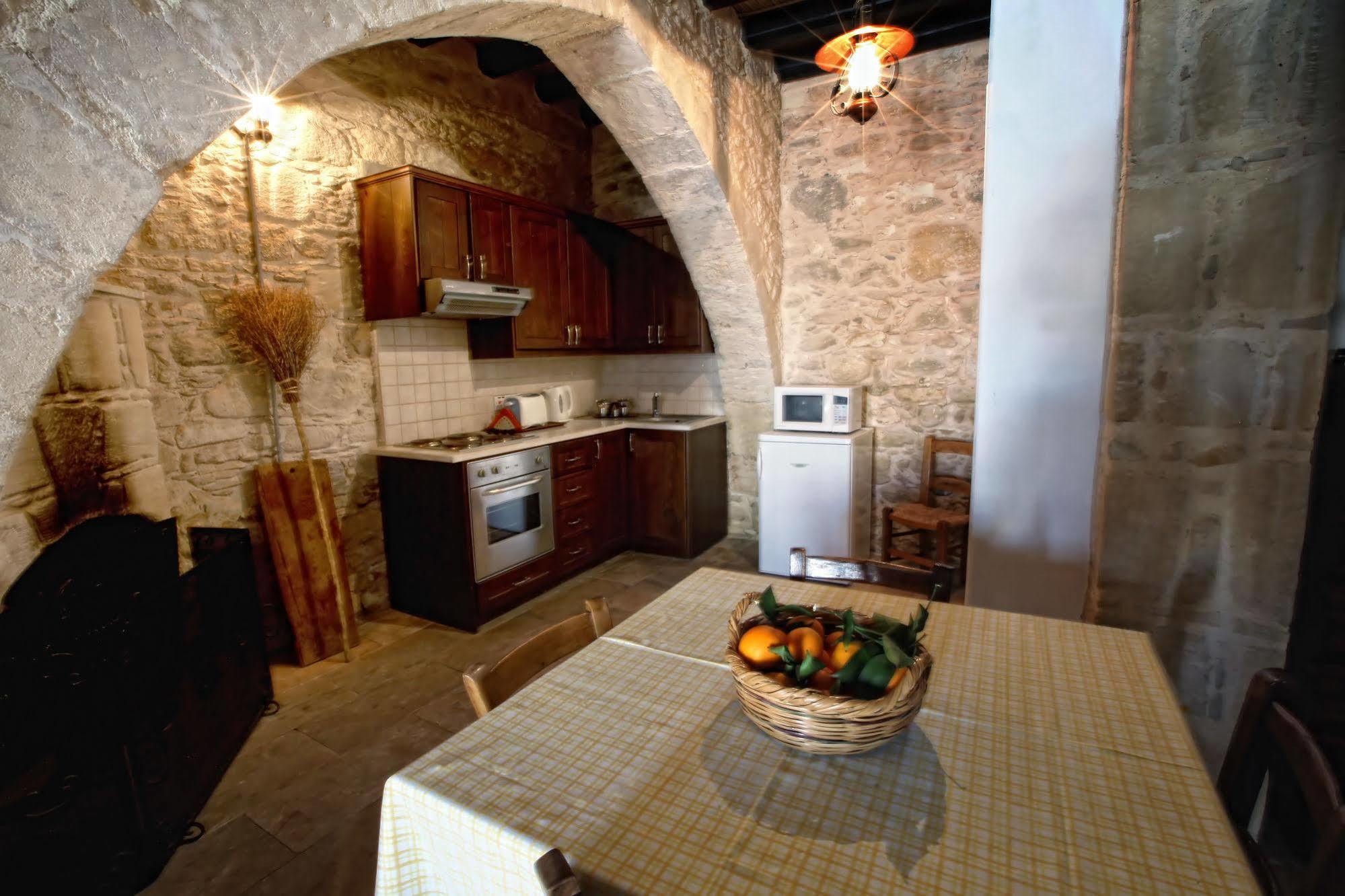 Leonidas Village Houses Gudí Kültér fotó